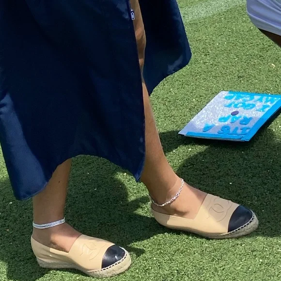 CHANEL Beige Espadrilles with Black Cap Toe - Picture 1 of 2